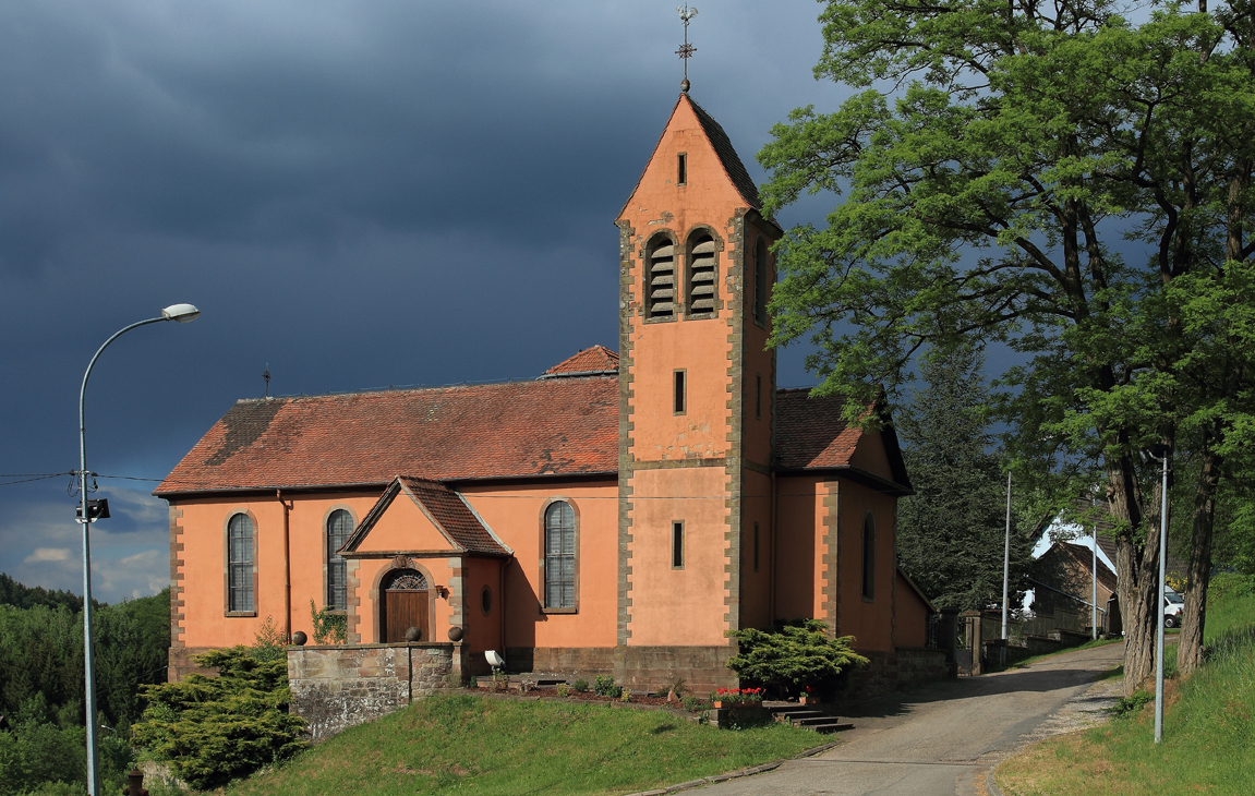 eglise orage.jpg